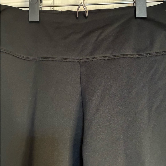 Climate Right by Cuddl Duds Black Leggings - Picture 3 of 11